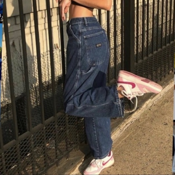 ISO - Picture 2 of 5